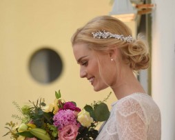 תכשיטי שיער לכלות